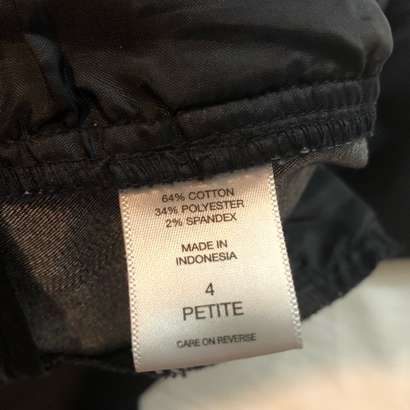 Pants - Picture 5 of 6